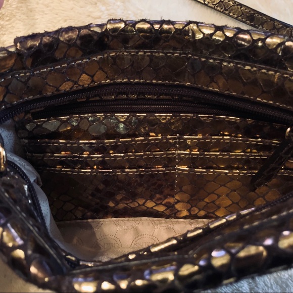 Michael Kors clutch EUC - Picture 3 of 6